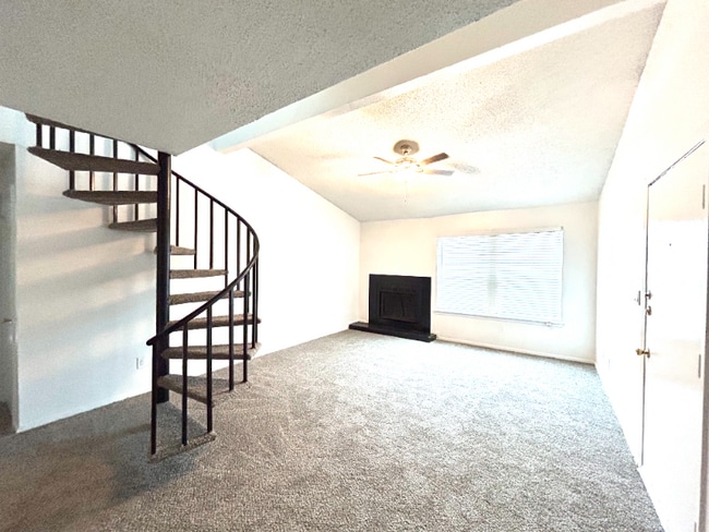 Photo - 3740 Little Rd Apartment