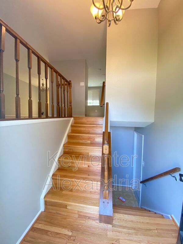 Building Photo - 5901 Beech Tree Dr