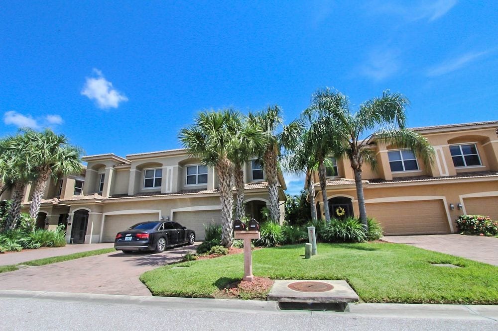 2200 3/3/2 BELLA TERRA TOWNHOME RENTAL Townhome Rentals in Estero FL