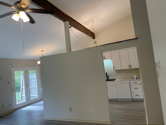 Building Photo - 8655 Akins Rd