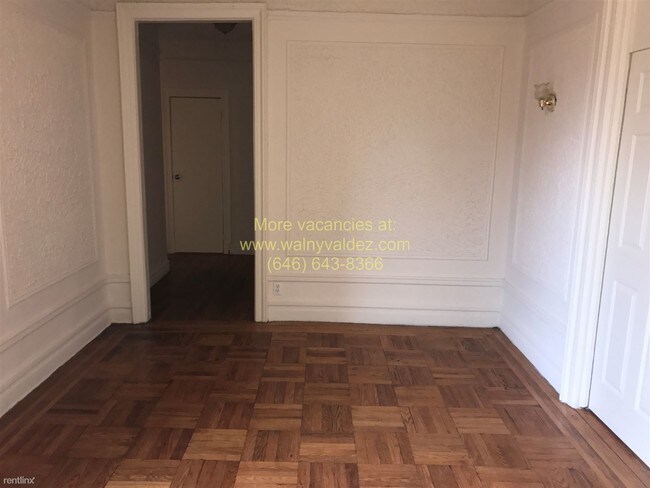 Foto del edificio - 2 br, 1 bath  - 2419 Davidson Ave