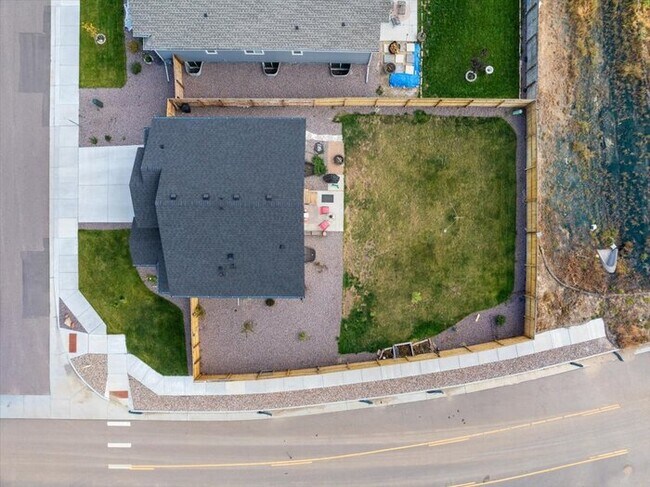 Foto del edificio - 10715 Horton Dr