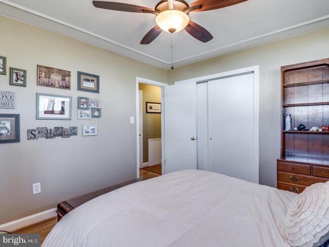 Foto del edificio - 503 Evergreen Mills Rd