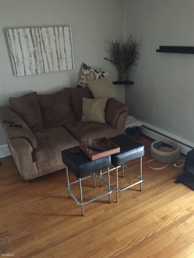 Foto del edificio - 2 br, 1 bath 4plex - 515 S Westnedge Ave A...