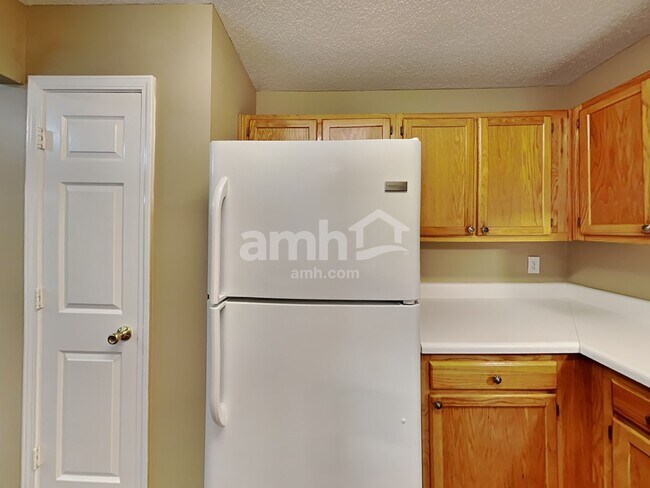 Foto del edificio - 2417 Serenity Way NW