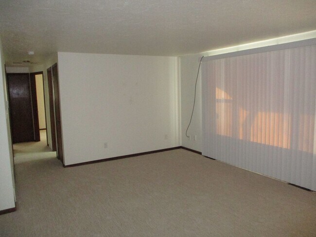 Foto del edificio - 3422 N Sheridan Ave