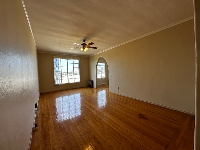 Foto del edificio - 2208 Carroll St