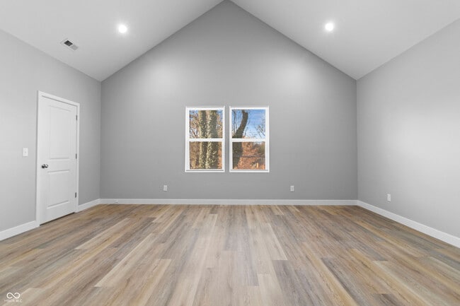 Foto del edificio - 3365 Broadway St