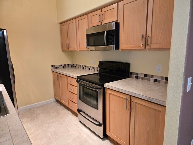 Building Photo - Wonderful Overlook at Timberland 1 BR 1 BA...