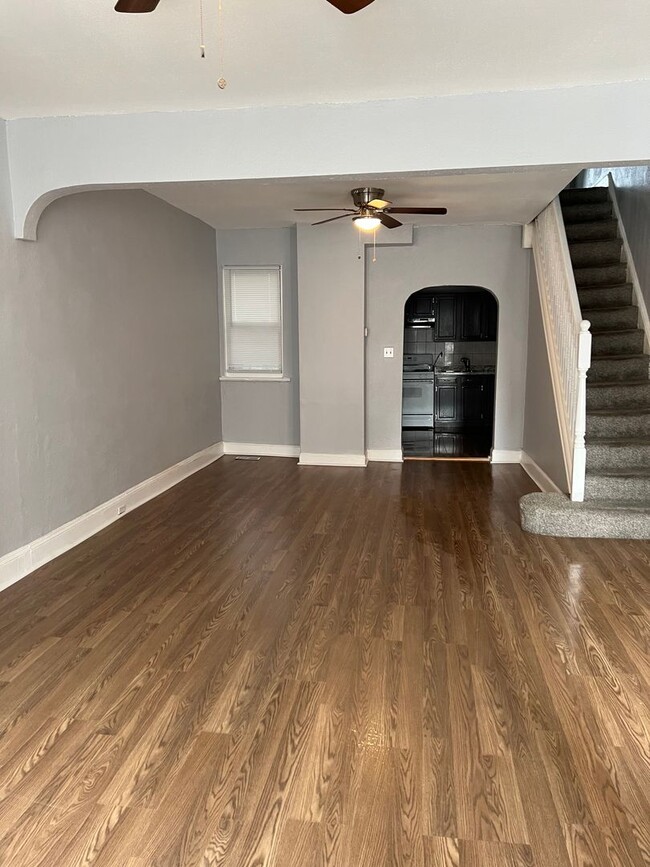 Building Photo - 4BR House Available for Rent!