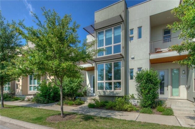 Building Photo - 4044 Berkman Dr