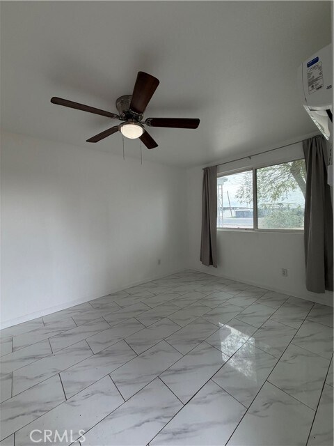 Foto del edificio - 9395 Mission Blvd