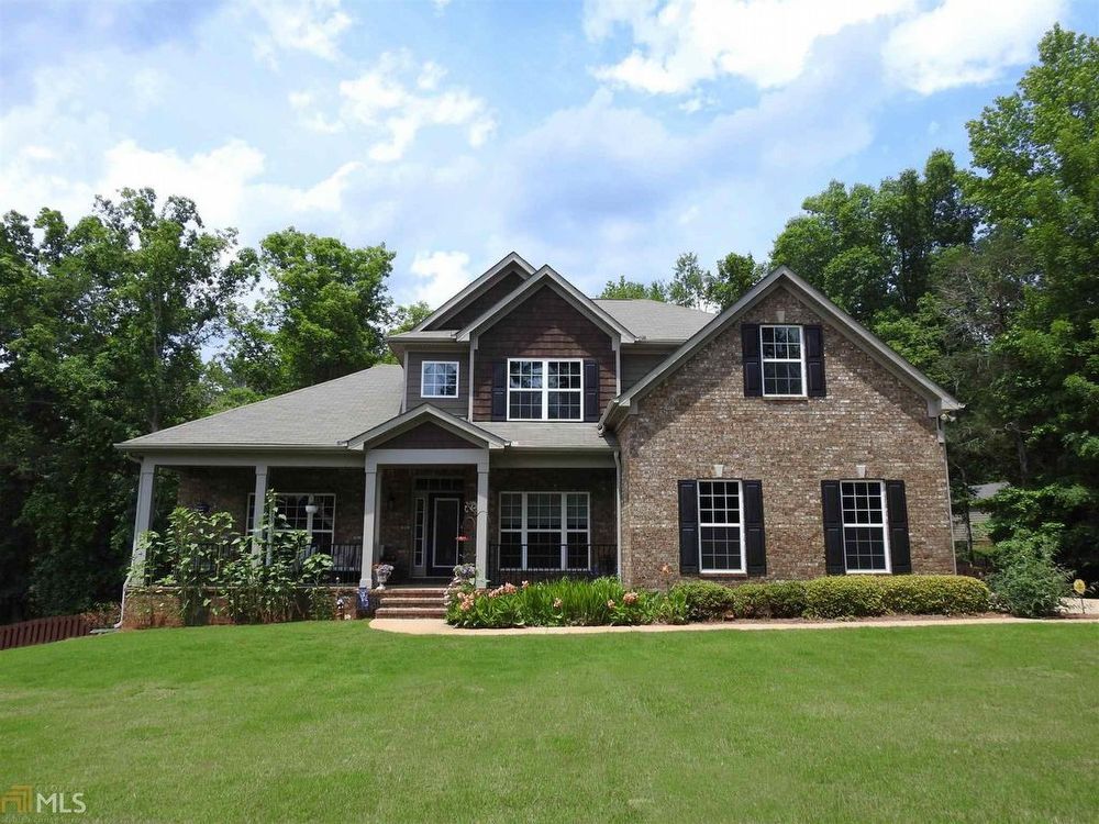 Primary Photo - 1052 Crosswinds Drive