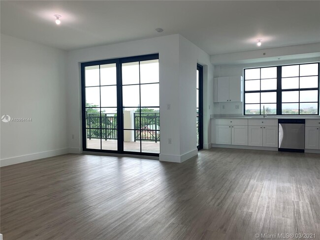 Foto del edificio - 4100 Davie Rd