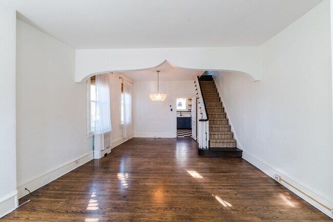 Foto del edificio - Charming Olde Richmond Home
