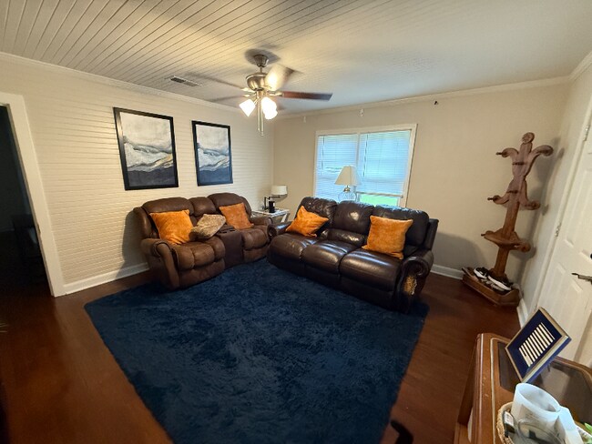 Foto del edificio - 1754 Poplar St