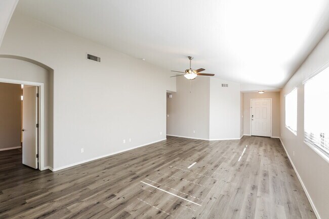 Building Photo - 25739 W St Catherine Ave