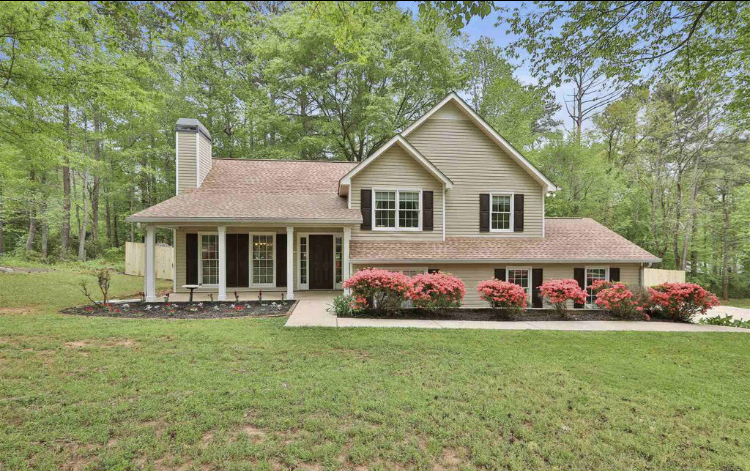 Primary Photo - 18 Happy Valley Estates Dr