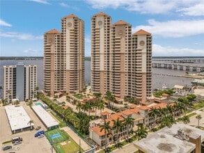 Building Photo - 2104 W First St