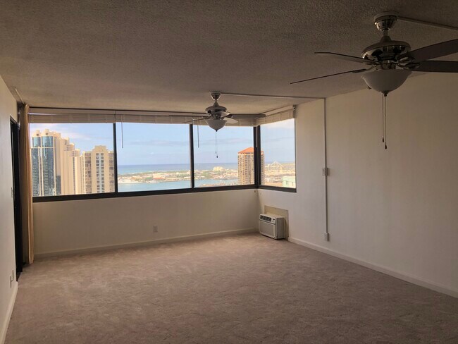 Living Room - 1255 Nuuanu Ave