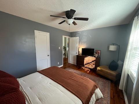 Foto del edificio - 722 Ridge Rd