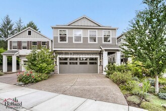 Building Photo - 4352 SE Lone Oak St