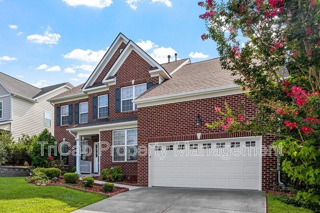 Photo - 2017 Ollivander Dr House