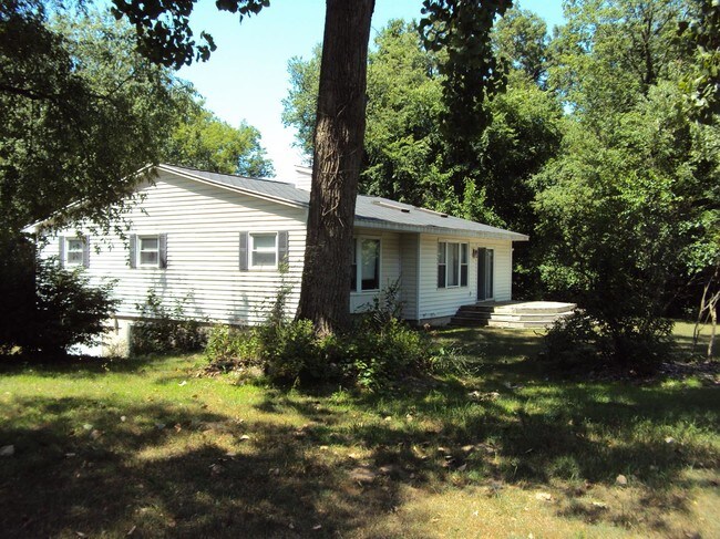 Building Photo - 2982 Dean Lake Ave NE