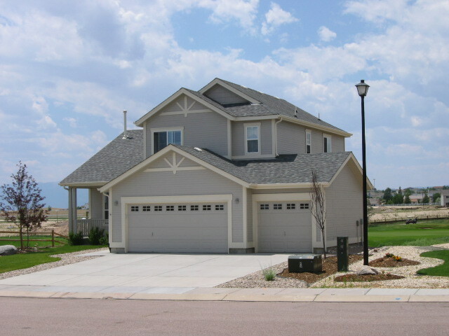 Building Photo - 9904 Antler Creek Dr