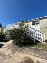 Building Photo - 3914 E 11th St