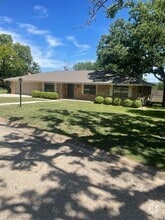 Building Photo - 111 Wild Timber Dr