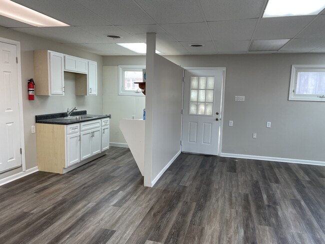 Building Photo - 4900 Kutztown Rd