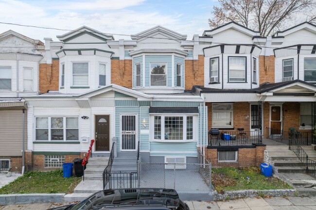 Building Photo - 940 S Paxon St