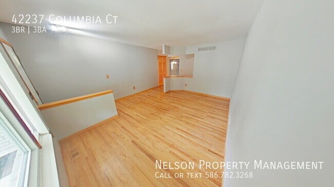 Foto del edificio - 42237 Columbia Ct