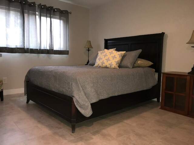 Foto del edificio - 7430 E Chaparral Rd