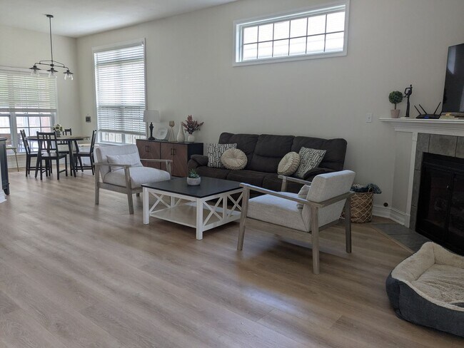 Foto del edificio - Charming 4BR House in Tallahassee
