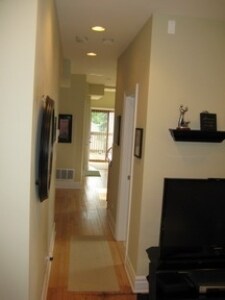 Building Photo - 2442 W Gunnison St