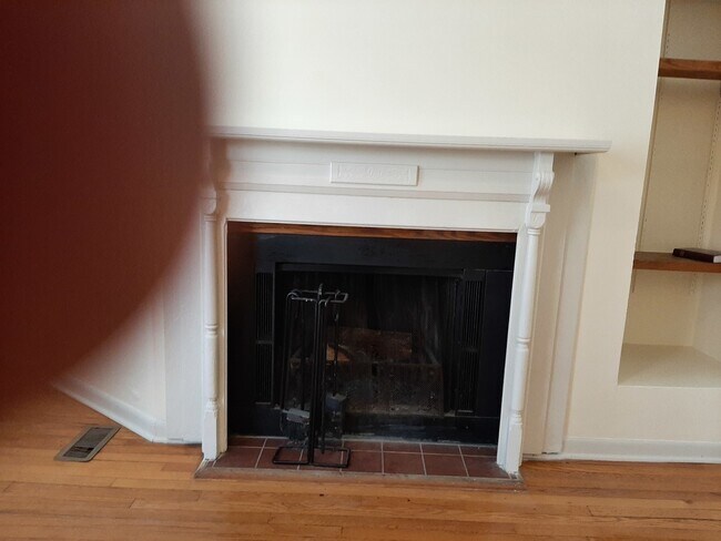 Foto del edificio - 5118 N Kenmore Ave