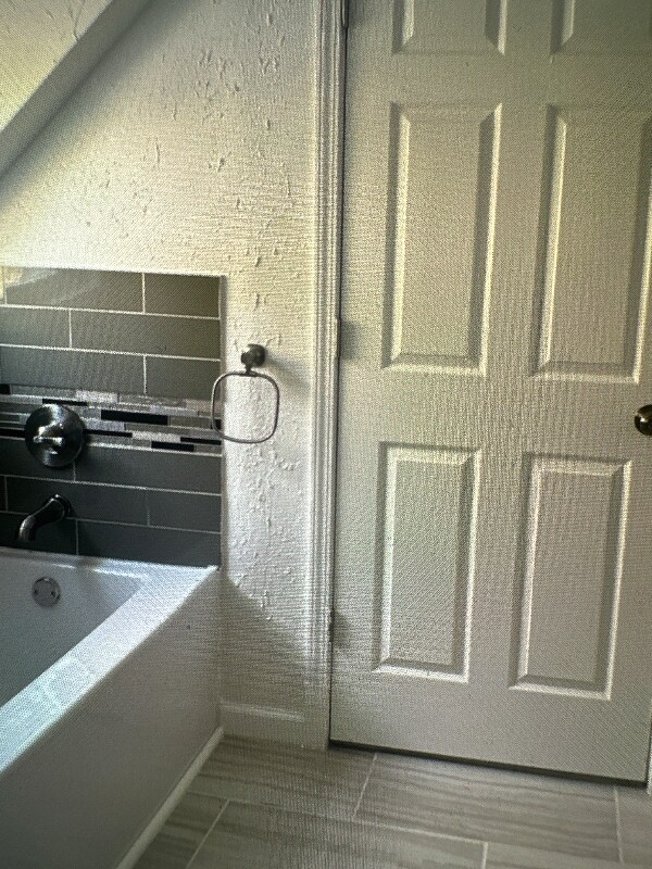 Building Photo - 1428 Story St