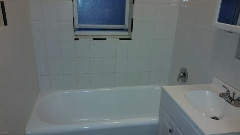 Foto principal - 7842-7848 S Luella Ave