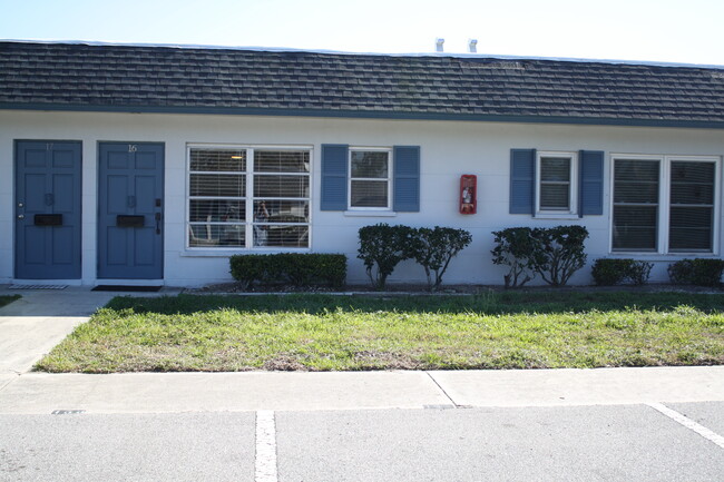 #16 Angelfish - 4444 Swift Rd