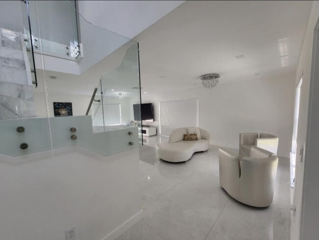 Foto del edificio - 9706 NW 51st Terrace