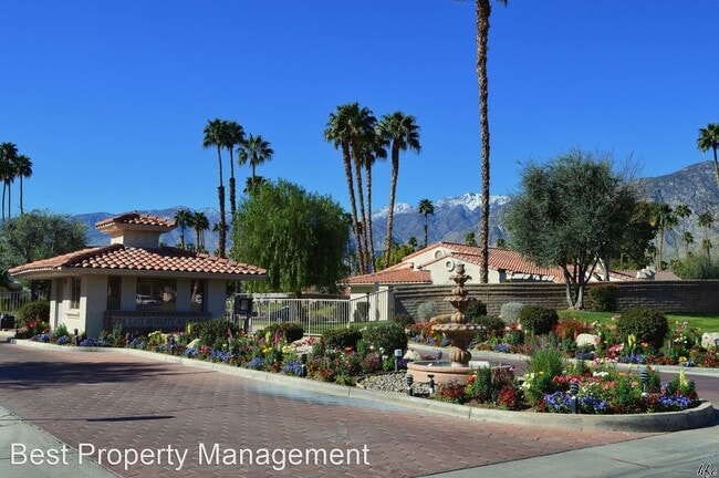 Building Photo - 2 br, 2 bath House - 2701 E. Mesquite, #G35