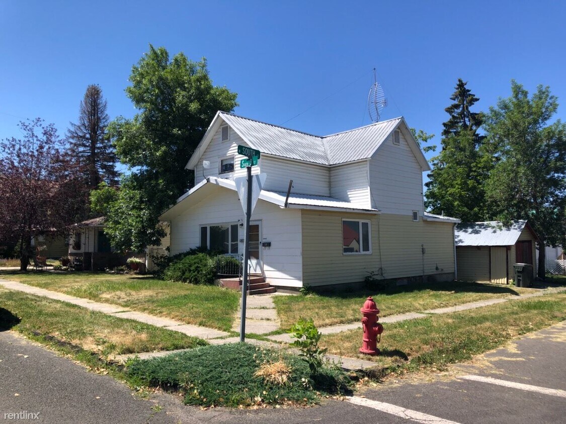 Primary Photo - 3 br, 3 bath House - 202 S B St