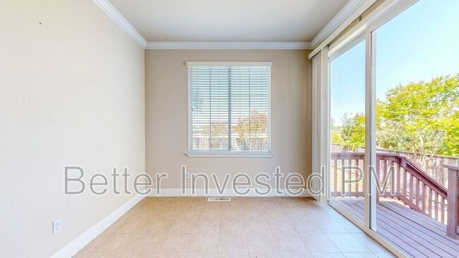 Building Photo - 1221 Castellana Ln