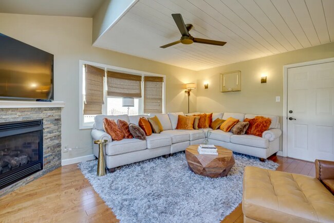 Foto del edificio - Comfortable Furnished Lumberton Home for Monthly & Long-Term Stays
