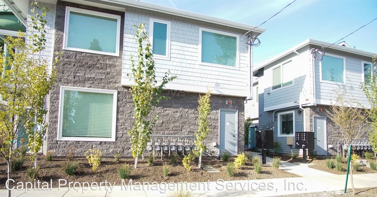 Primary Photo - 7025-7045 N Mohawk Ave
