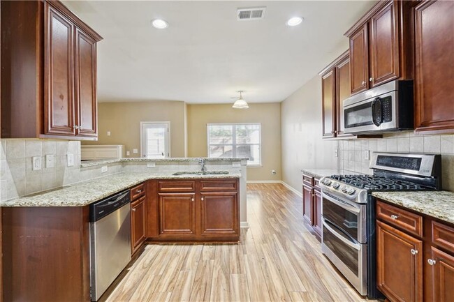 Building Photo - 7655 Wrotham Cir