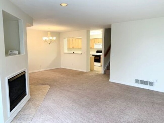 Foto del edificio - Beautiful Townhome in South Ft Collins!