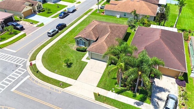 Building Photo - 247 Fairfield Dr